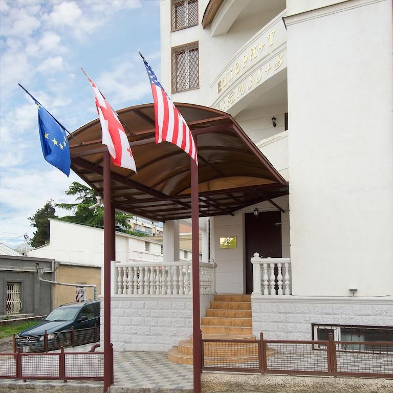 Europa+T Hotel Tbilissi Extérieur photo