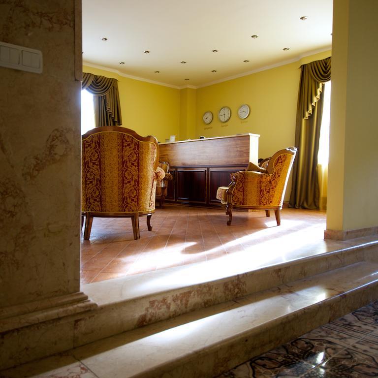 Europa+T Hotel Tbilissi Extérieur photo