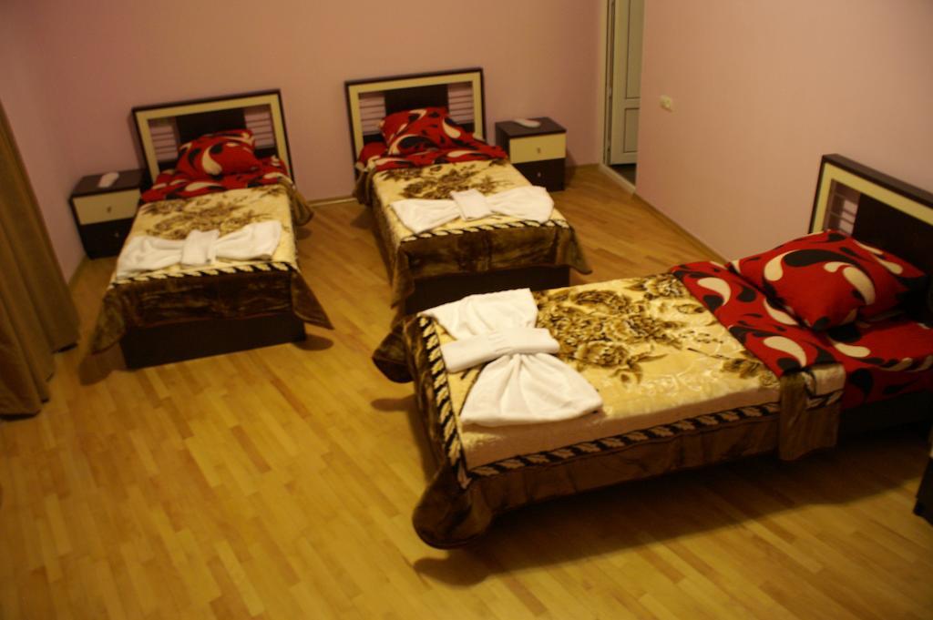 Europa+T Hotel Tbilissi Extérieur photo
