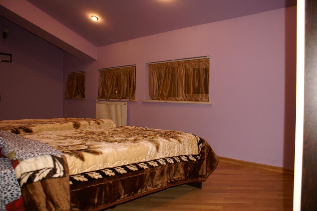 Europa+T Hotel Tbilissi Chambre photo