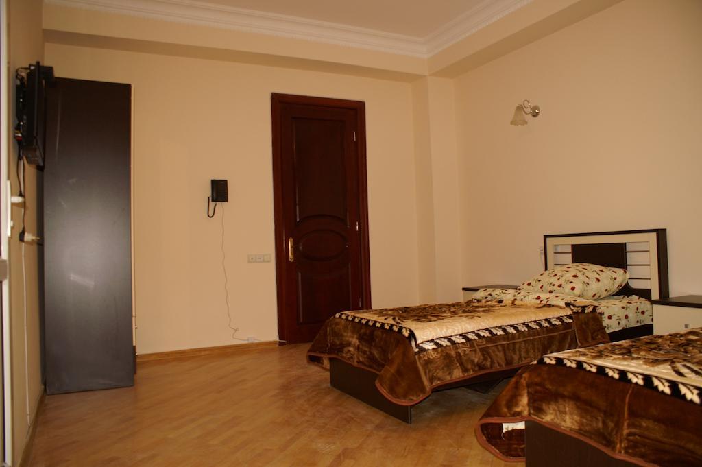 Europa+T Hotel Tbilissi Chambre photo